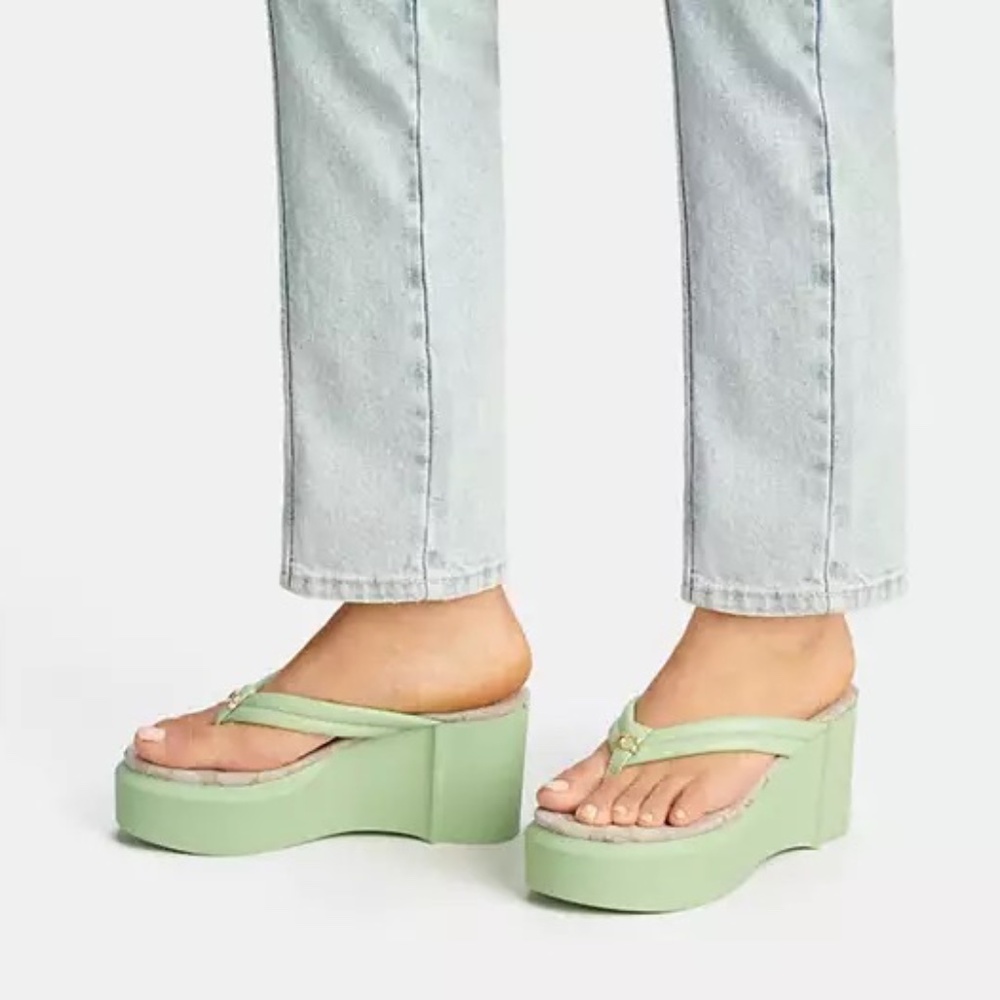 Coach Franki Flip Flop Leather Pistachio Green Slip On Platform Thong Sandals